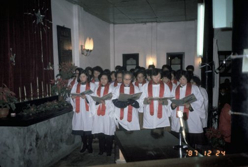 The Foreigners Sing at the Church in Chengdu 1987