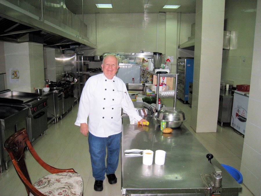 Bob Doppa, Master Chef  