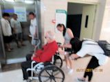 Noll Visit to Xinzheng Hospital Pic 12