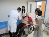 Noll Visit to Xinzheng Hospital Pic 18