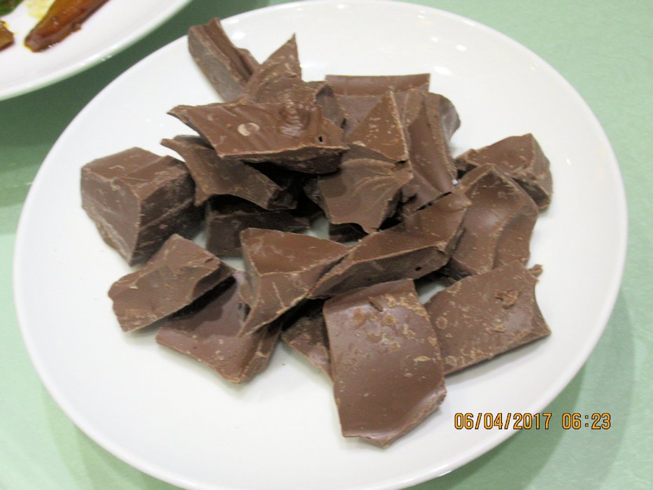 Chocolate Pieces  
