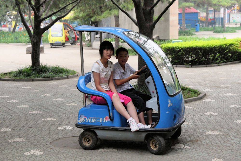 Transportation Scenes in Modern China