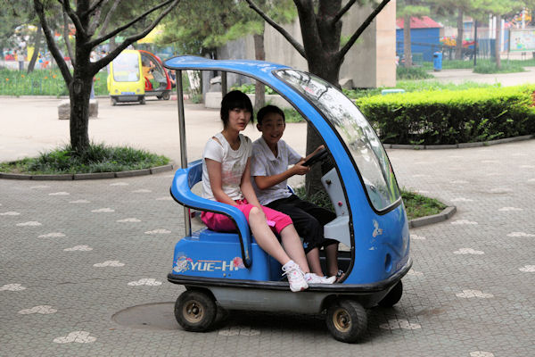 Transportation Scenes in Modern China