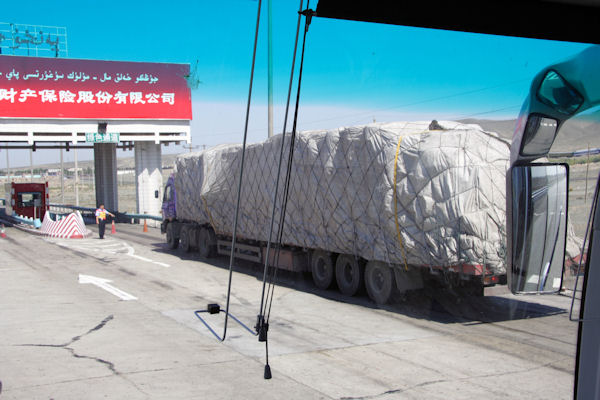 Transportation Scenes in Modern China