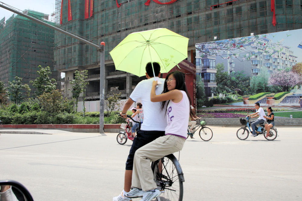 Transportation Scenes in Modern China