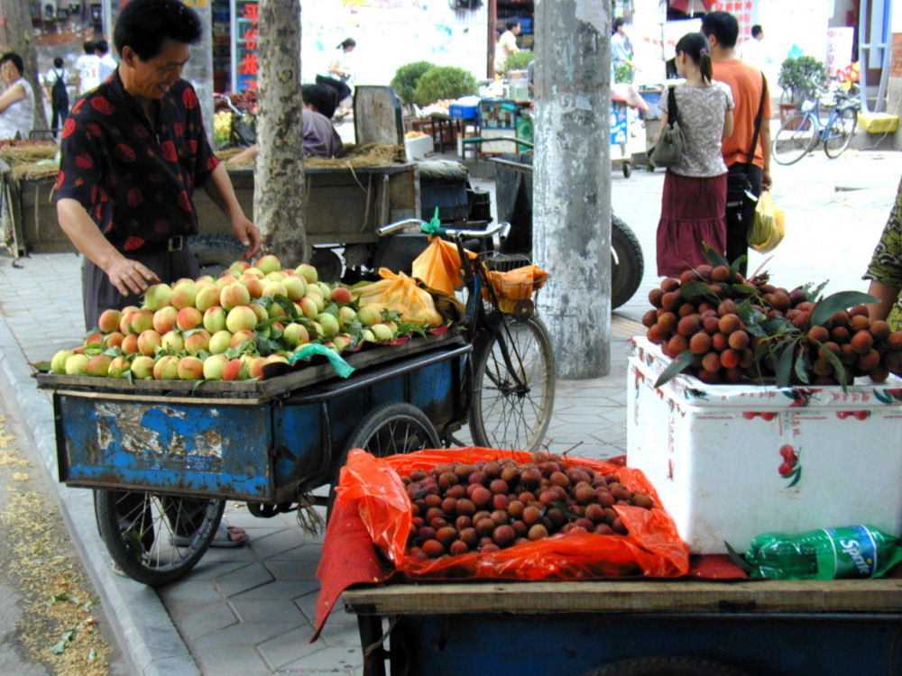 Fruit Sellers, Zhengzhou, Henan, China