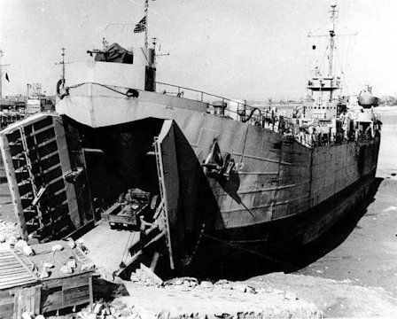 LST Loading for Wonson in Inchon