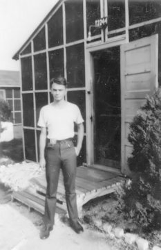 Private Paul Noll at Camp Leonard Woods, New Jersey