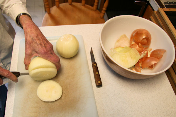 Step 4 - Slice the Onion
