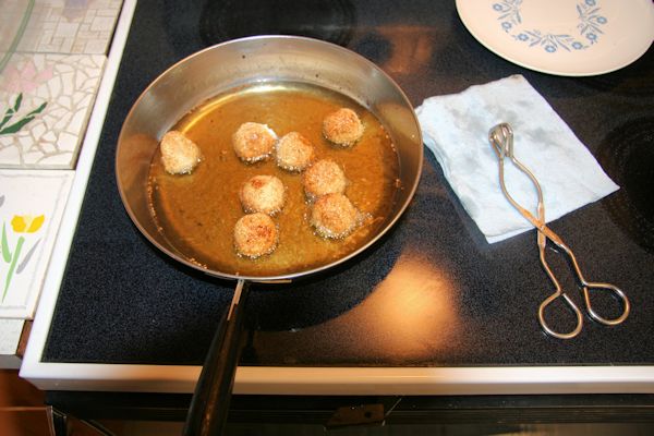 Step 6 - Fry Tong Yuen