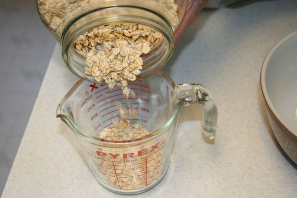 Step 16 - Measure Rolled Oats