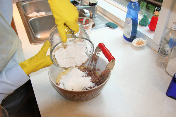Step 14 - Add Flour to Creamed Margarine 