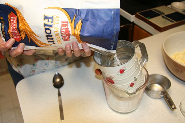 Step 6 - Flour in Sifter