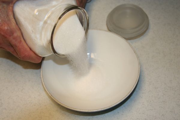 Step 12 - Sugar in Bowl