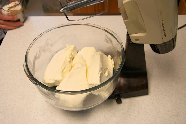 Step 22 - Cream Cheese in Bowl