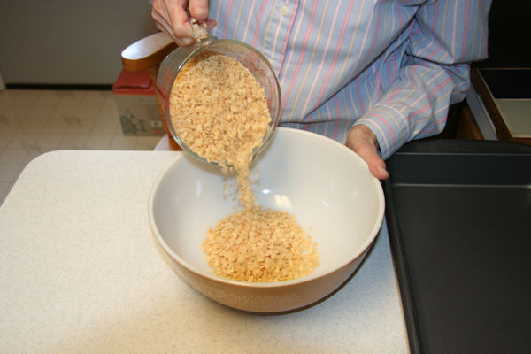 Step 2 - Crispy Rice into Bowl