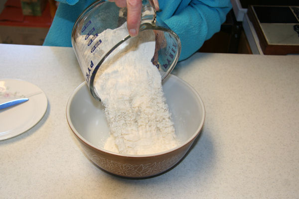 Step 4 - Flour into Bowl