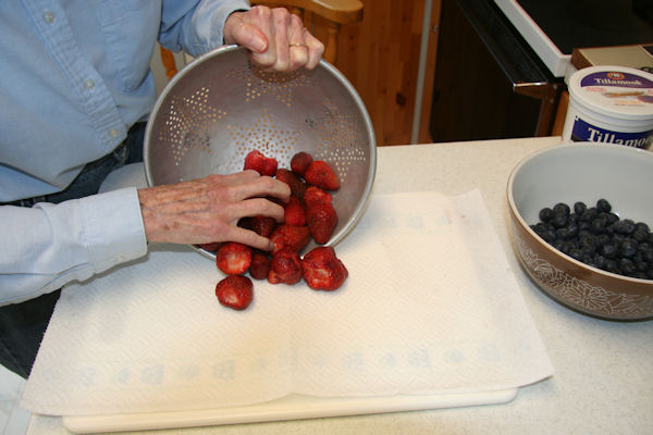 Step 5 - Dry Strawberries