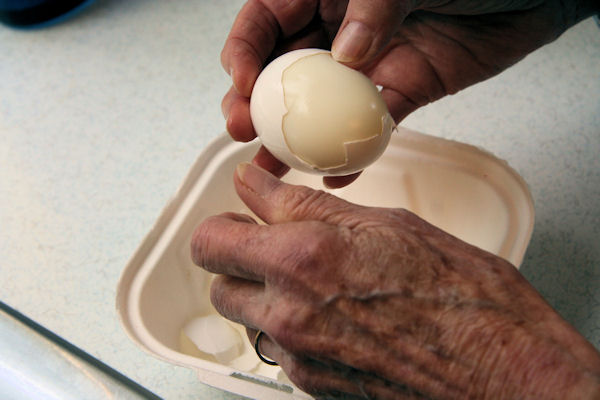 Step 6 - Peel Egg