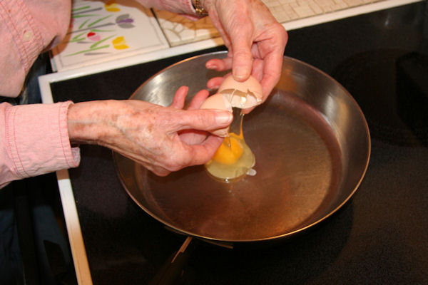 Step 4 - Fry Eggs