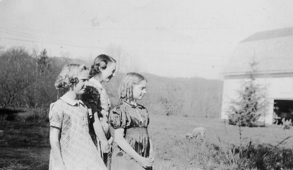 Three Chase Girls in 1939