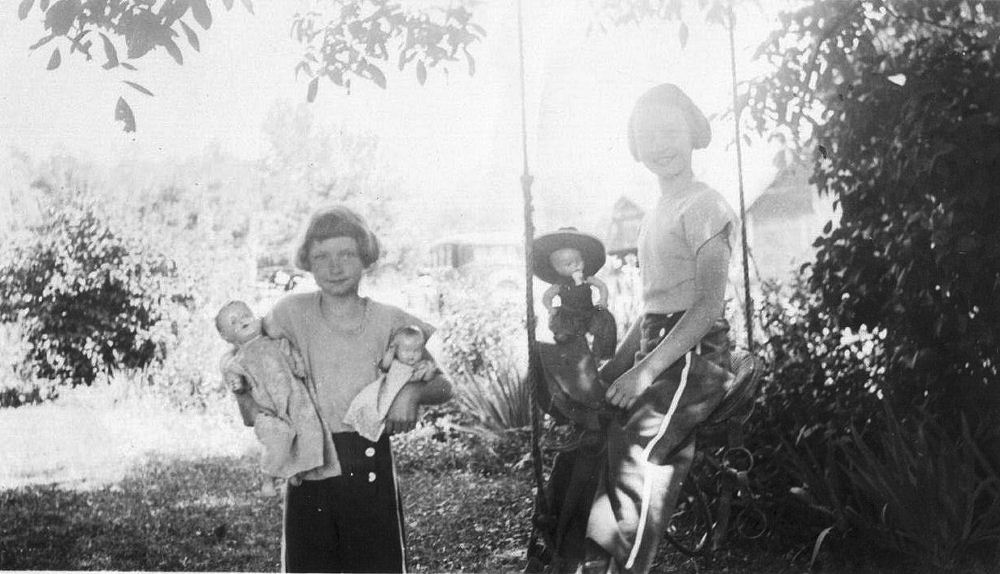 Gwen and Bernice with Dolls