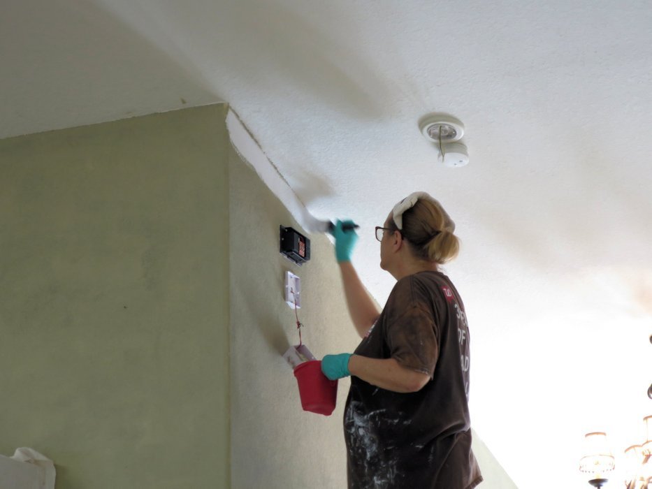 Paint Edges in Entryway  