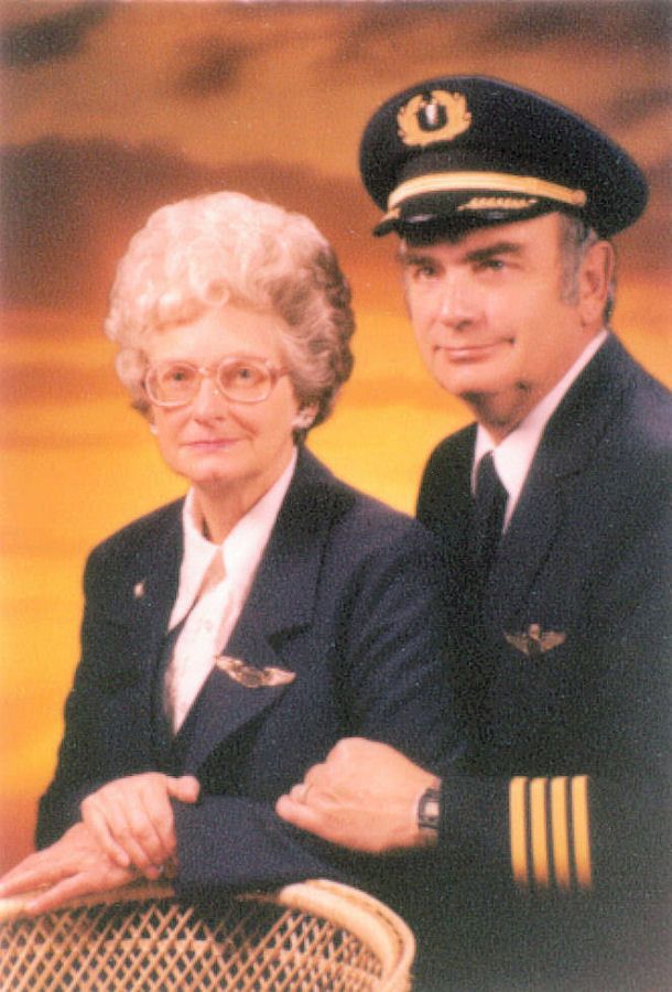 Pilots Paul and Bernice Noll