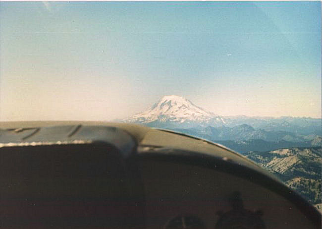 Approaching Mount Hood