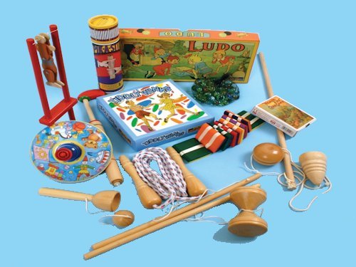 Old Wooden Toys - Photo 31