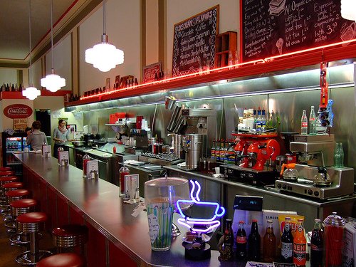 Soda Fountain - Photo 36