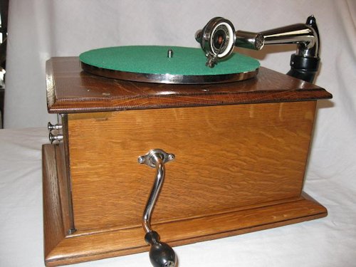 Manual Record Player - Photo 110