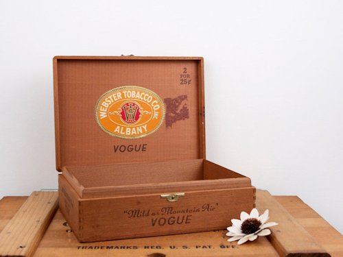 Wooden Cigar Box - Photo 129