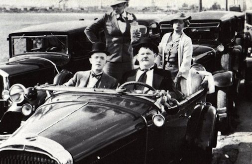Laurel and Hardy in their Buick Series Model 30-45 Phaeton - Page 10