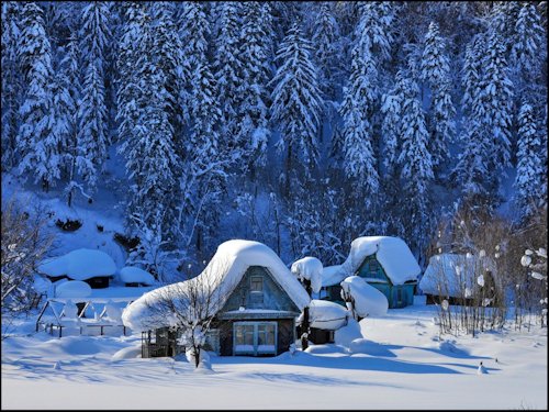 Village in Heavy Snow - Scene 44