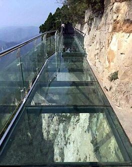 Yuntai Mountain Park Glass Walkway - Page 20