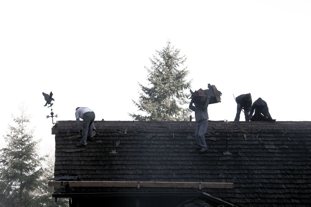 Noll Home Gets a New Roof