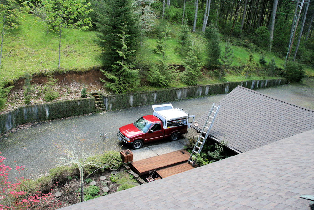 Noll Home Gets a New Roof