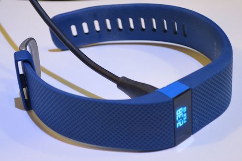 FitBit HR Charge - Scene 32