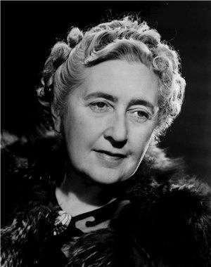  Agatha Christie