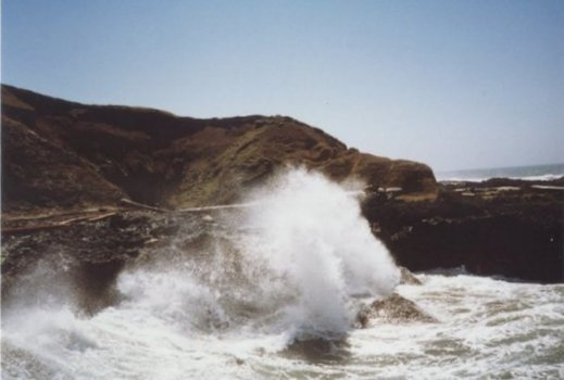 Wave Crashes into Cook's Chasm