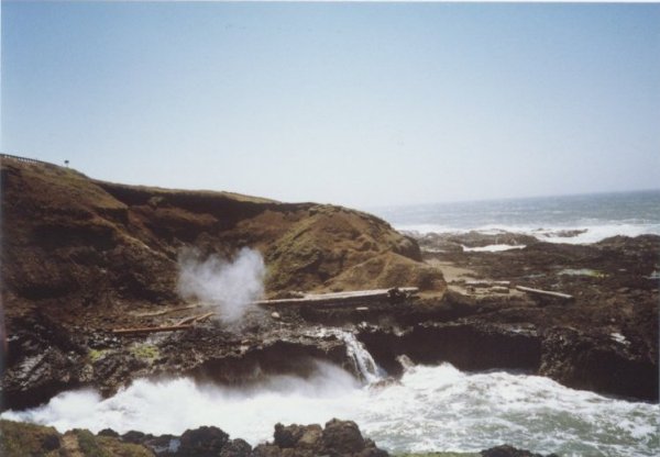 The Spouting Horn Performs