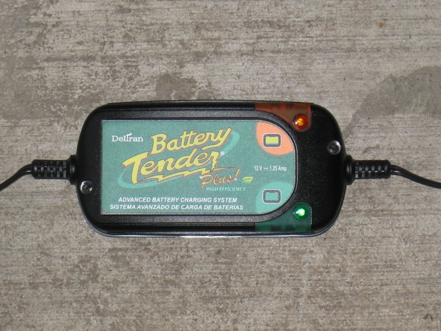 Battery Tender Power Tender Plus Charger 022-0186G-DL-WH  